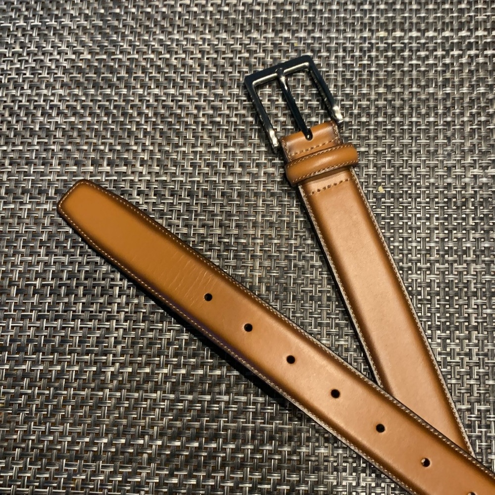 Perry ellis belt size 32